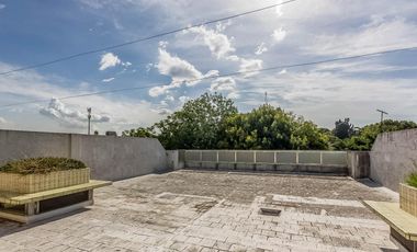 Casa · 5 Ambientes · Cochera · Local · Gral. Eugenio Garzon