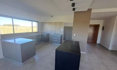 Casa en venta - 3 Dormitorios 2 Baños - Pinamar