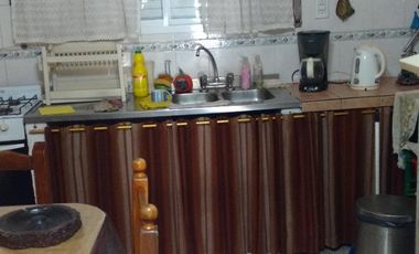 Casa en venta - 4 Dormitorios 2 Baños - Cochera - 629Mts2 - Mar del Tuyú