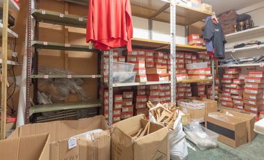 Local en Alquiler  Microcentro 40 m2- Corrientes y Florida - Galeria Central