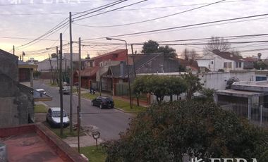 Venta de Casa con cochera cubierta en Quilmes Oeste