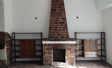 Casa en venta - 3 Dormitorios 2 Baños - Cochera - 641Mts2 - Longchamps, Almirante Brown
