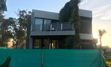 Casa en Venta en Hudson Park nº 199 Countries/B.Cerrado - Alberto Dacal Propiedades