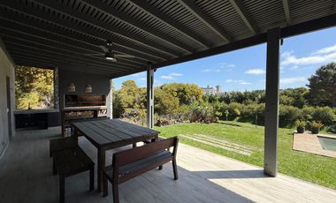 Casa en Venta Costa Esmeralda Barrio Marítimo III