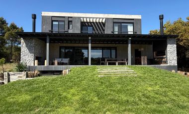 Casa en Venta Costa Esmeralda Barrio Marítimo III