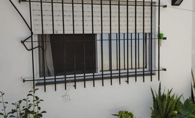 Casa en  venta de 5 amb Apto Credito