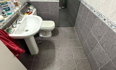 Casa en  venta de 5 amb Apto Credito