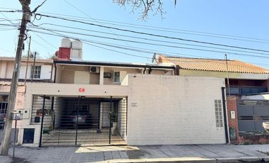 Hermosa casa de 4 dormitorios en excelente estado en Parque Guillermina, SMT