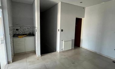 Impecable galpón en Burzaco ideal rubro alimenticio