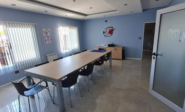 Impecable galpón en Burzaco ideal rubro alimenticio