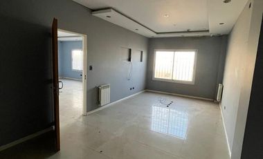 Impecable galpón en Burzaco ideal rubro alimenticio