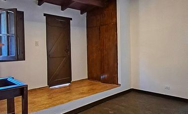 Casa en Av. Corrientes C/Roque Perez