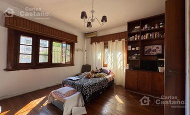 Casa 6 Amb C/ Patio y Terraza en Florida M