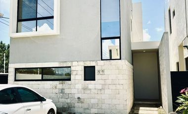 CASA EN RENTA MERIDA, CONKAL, PRIVADA NATIVA, DISPONIBLE.