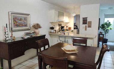 Departamento en venta con 2 recámaras en Burgos