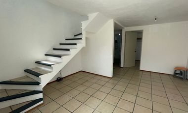 Casa en Venta en Fraccionamiento Vista Real, Ahuatepec – Cuernavaca, Mor.