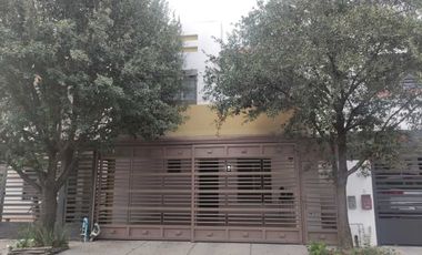 CASA EN RENTA EN CUMBRES SAN AGUSTIN MONTERREY NUEVO LEON