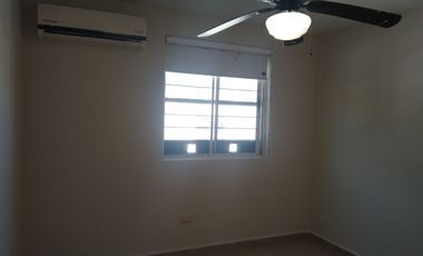 CASA EN RENTA EN CUMBRES SAN AGUSTIN MONTERREY NUEVO LEON