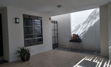 CASA EN RENTA EN CUMBRES SAN AGUSTIN MONTERREY NUEVO LEON