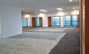 Renta Oficina corporativa en Santa Fe con Helipuerto