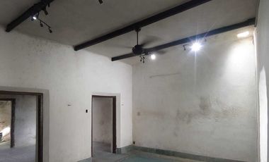 CASA EN VENTA EN EL CENTRO DE MERIDA EN EL BARRIO LA ERMITA