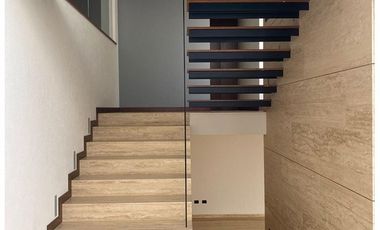 CASA EN VENTA EN FRACC. PEDREGAL 1