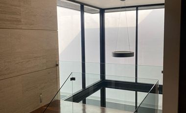 CASA EN VENTA EN FRACC. PEDREGAL 1