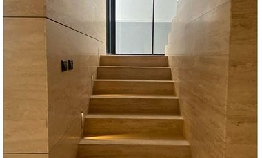 CASA EN VENTA EN FRACC. PEDREGAL 1