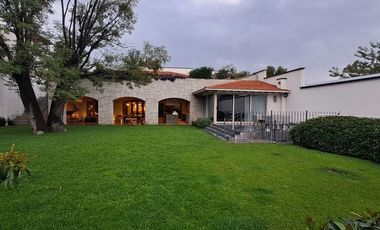 Casa en venta de lujo, arquitectura icónica y lujo contemporáneo en San Angel