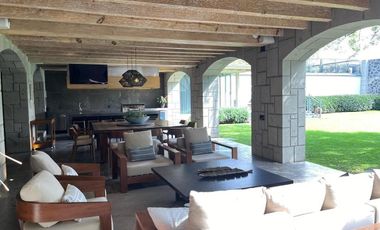 Casa en venta de lujo, arquitectura icónica y lujo contemporáneo en San Angel