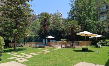 WARREN SMITH, APOQUINDO, METRO MANQUEHUE