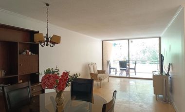 WARREN SMITH, APOQUINDO, METRO MANQUEHUE