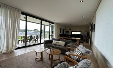 Casa en venta - 3 Dormitorios 3 Baños - Pinamar