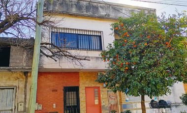 Amplio PH de 6 dormitorios   patio, 12 de Octubre al 700, PM