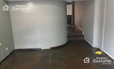 Exc. Local Comercial de 119m2 Tot. con Patio