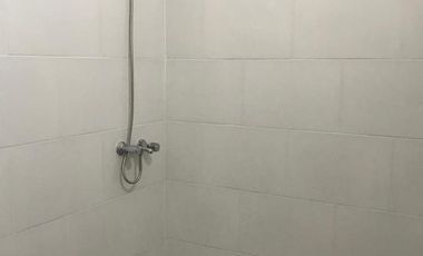 Venta PH en Lanús Este Tipo Casa de 2 y 3 ambientes con Patio Totalmente Reciclados