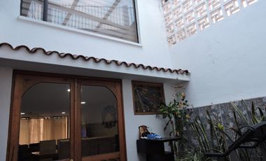 Casa en venta Amagasi del Inca sector Solca 221m2