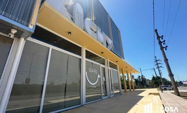 Local comercial en venta  Funes Santa Fe ubicación estratégica