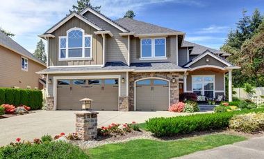 Venta de CASA en Rosario con 7 ambientes