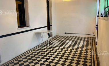 Depósito de 12x7m a 1/c de Av. Maipú