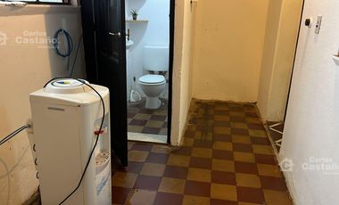 Depósito de 12x7m a 1/c de Av. Maipú