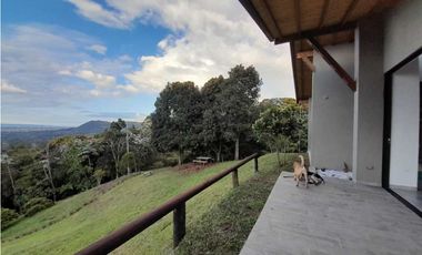 Alquiler Casa Finca vía La Ceja  La union 8824950 DL