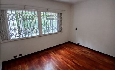 Casa en Arriendo y Venta en el sector de El Tesoro