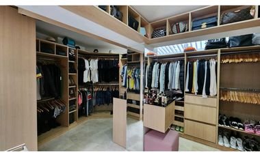 Venta de casa sector San Lucas Poblado