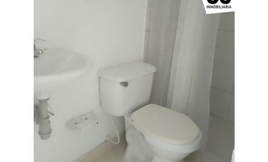 Se arrienda apartamento piso 11 conjunto Residencial mas house