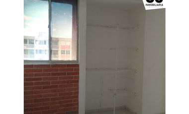 Se arrienda apartamento piso 11 conjunto Residencial mas house