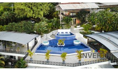 SE VENDE HOTEL EN COMBIA