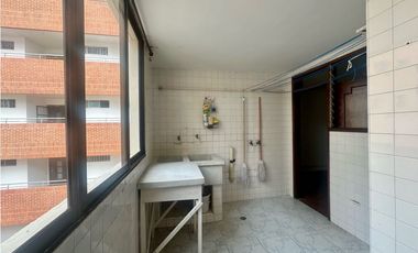 APARTAMENTO EN VENTA DE 3 HABITACIONES CERCA AL VIVA