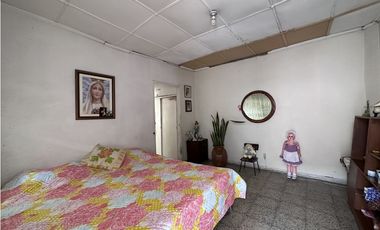 Casa lote en venta, Manila, Medellín