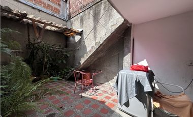 Casa lote en venta, Manila, Medellín